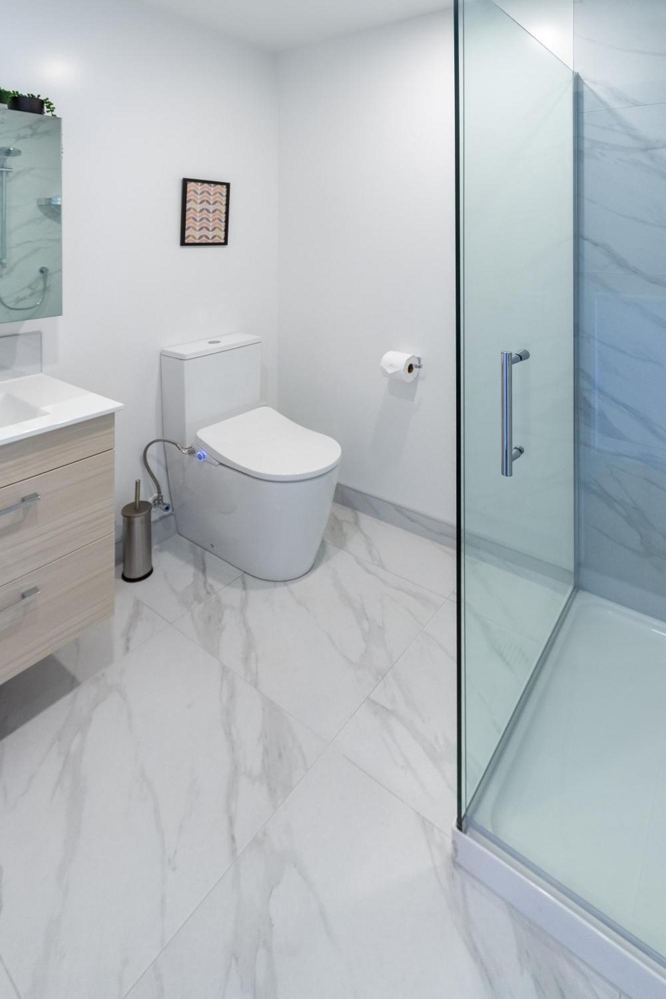 Chic 2-Bed Gem: Trust Arena Proximity - West Akl Apartment Auckland Ngoại thất bức ảnh