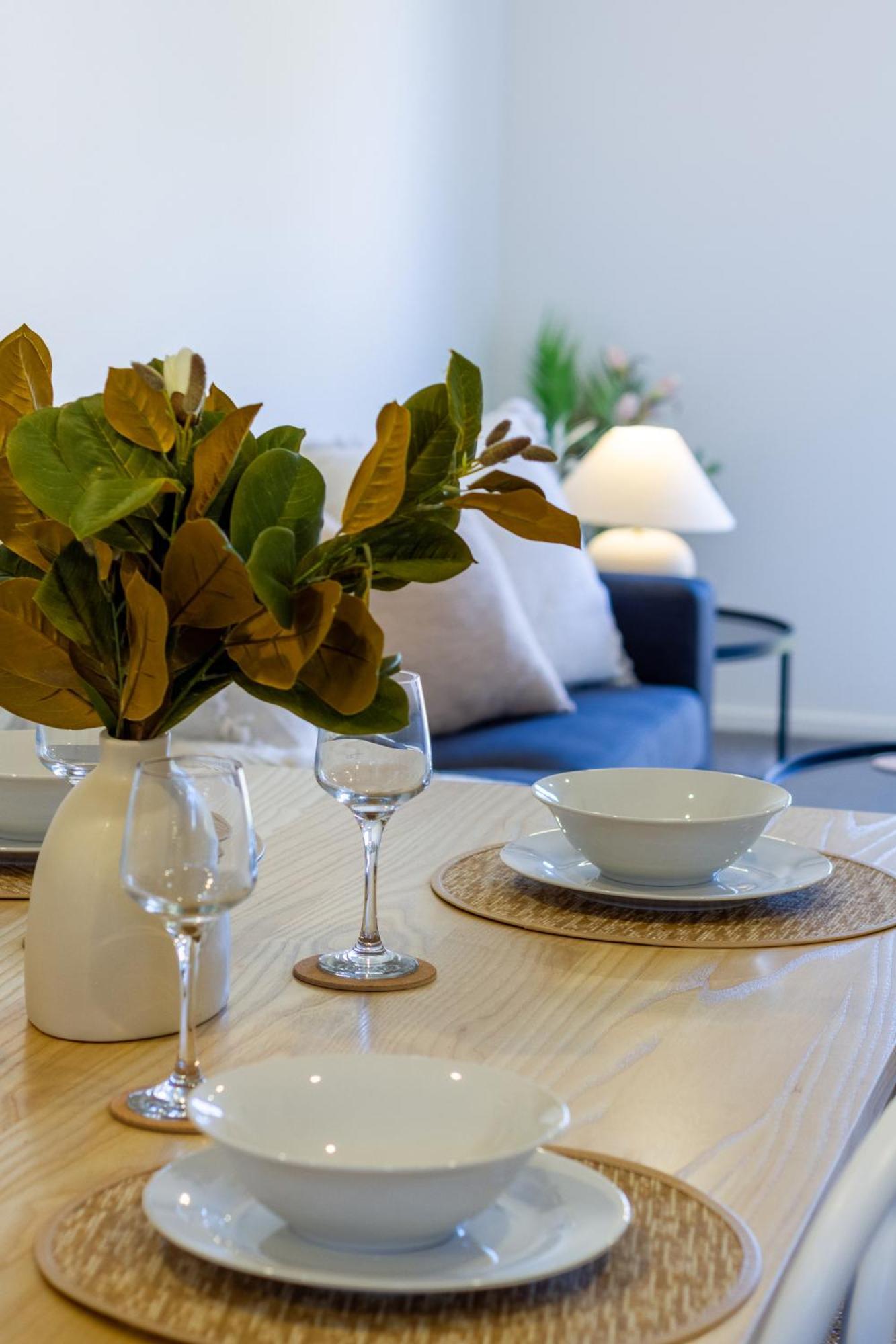 Chic 2-Bed Gem: Trust Arena Proximity - West Akl Apartment Auckland Ngoại thất bức ảnh